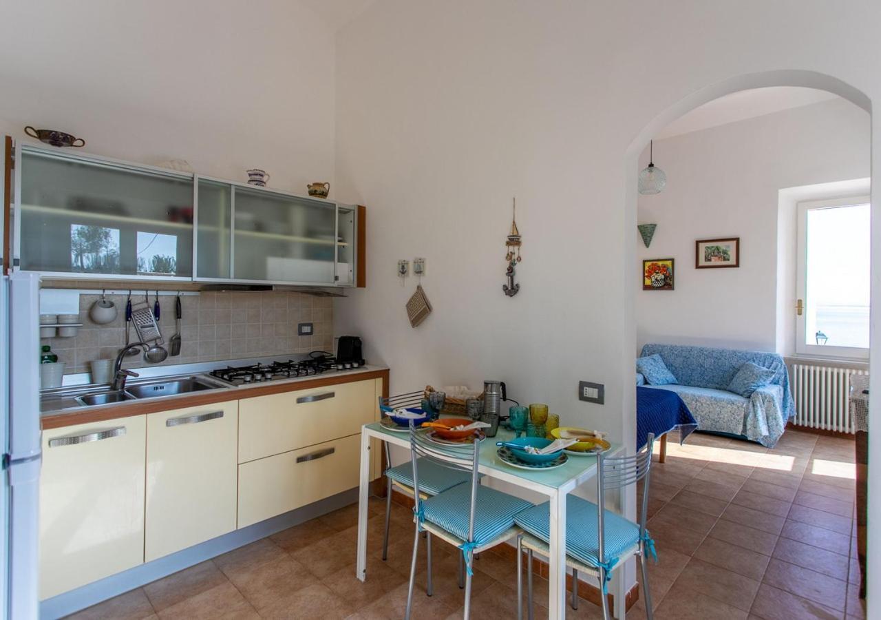 Вилла Casa Alessia Порто Санто Стефано Экстерьер фото